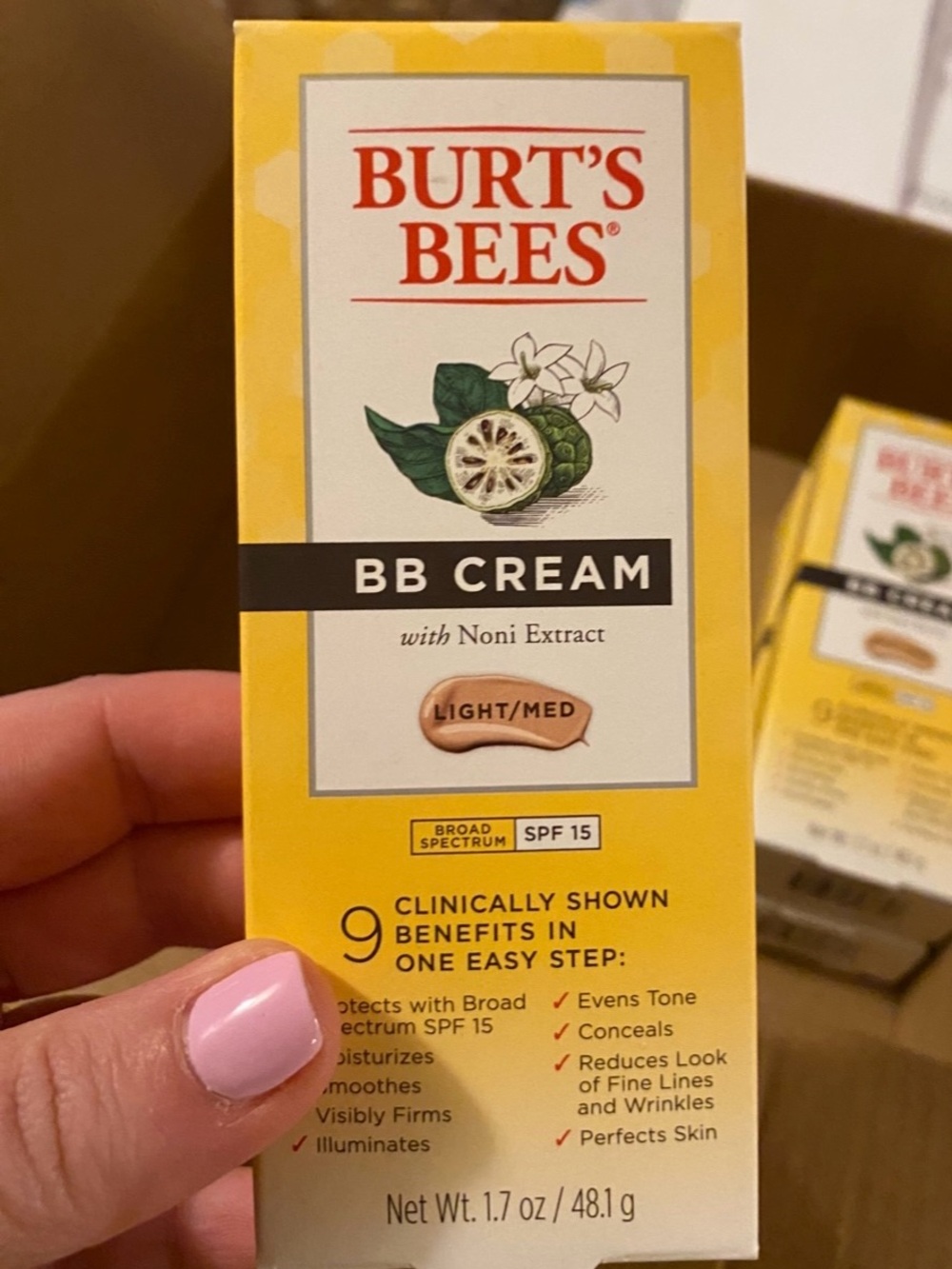 Burt's Bees Yellow BB Cream new in Box, Light/Medium SPF15